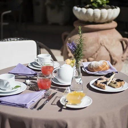 昂基欧丽诺酒店 酒店 3*